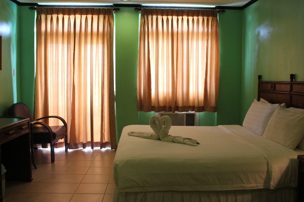 Vista Mar Beach Resort And Country Club Lapu-Lapu City Exterior foto